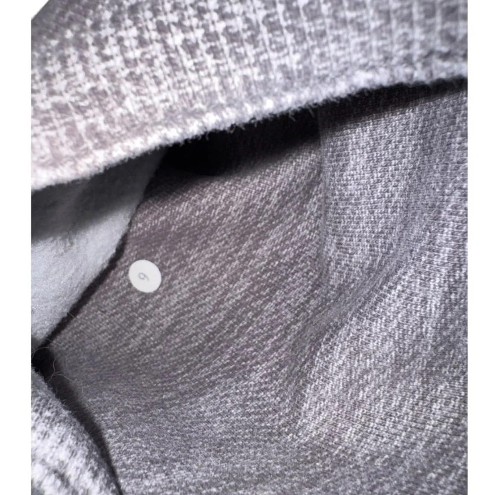 Lululemon Scuba Hoodie II - Picture 7 of 9